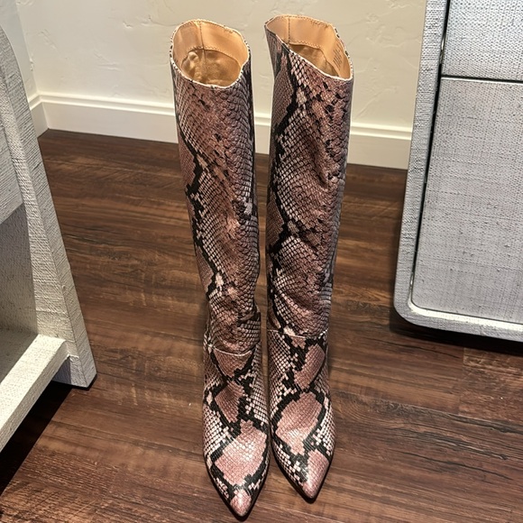 Steve Madden High Heel Boots - Picture 5 of 6